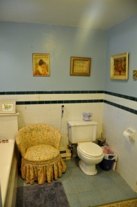 bebehblog home tour bathroom
